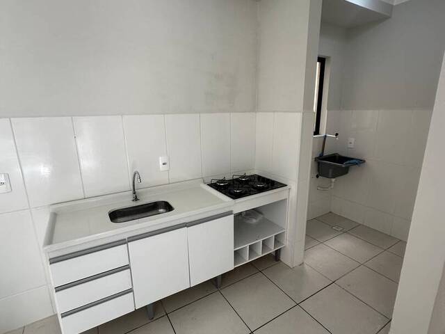 #393 - Apartamento para Locação em Navegantes - SC - 2